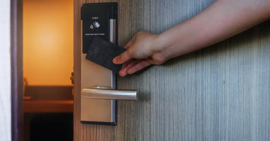 Smart Hotel Rooms-2024