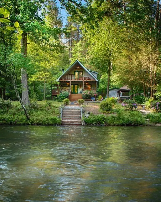 Tiny Lake House